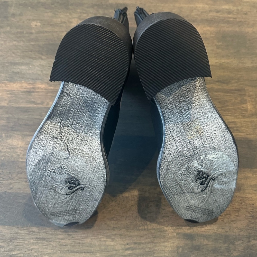 Free People Essential Chelsea Boot Metallic Black Size 39.5 - Picture 5 of 6